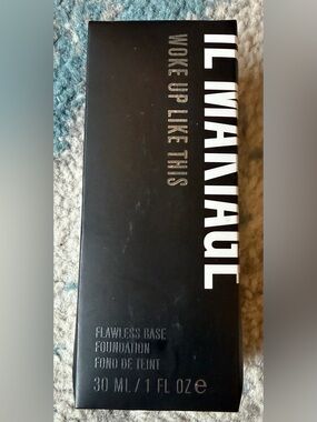 IL MAKIAGE Woke Up Like This Base Foundation Color 035